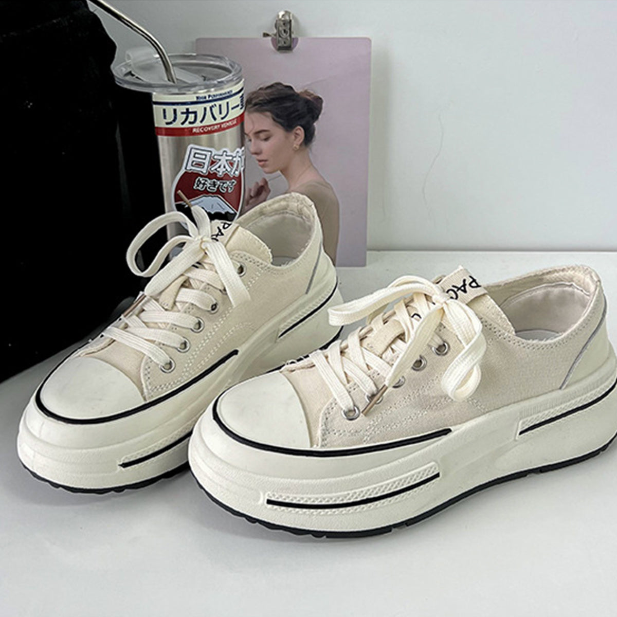 Lace-Up Round Toe Platform Sneakers WHITE
