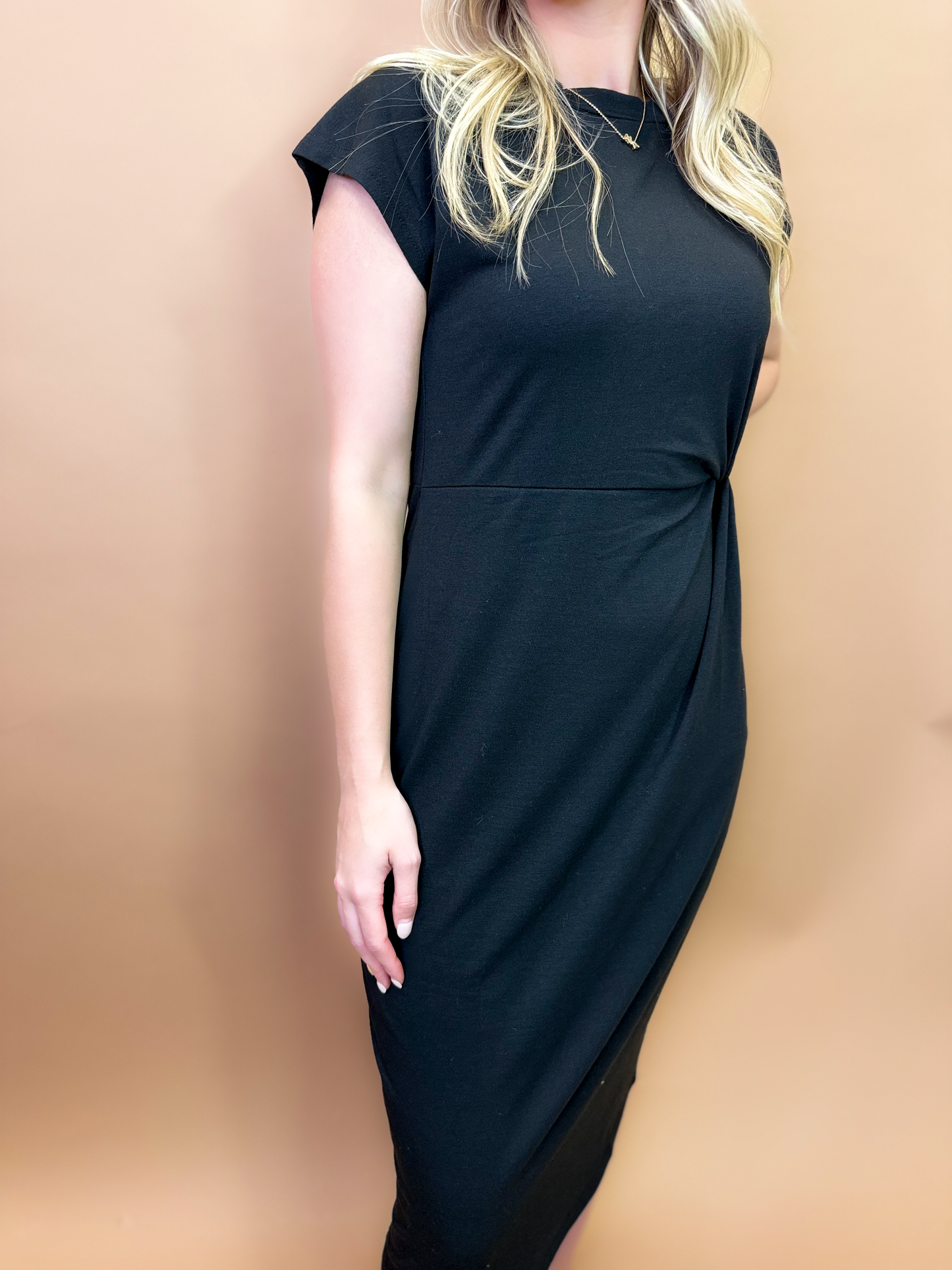 Leanna Dress in Black