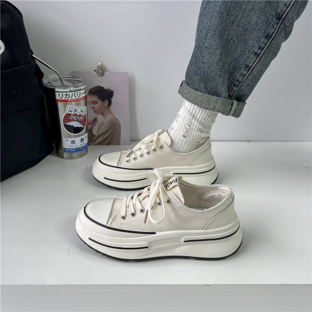 Lace-Up Round Toe Platform Sneakers WHITE